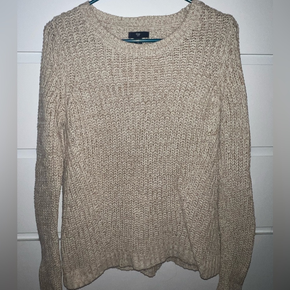 Gap Knit Sweater in Beige
